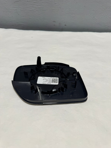 NZ6Z-17K707-E 2022-2024 Ford Maverick Driver Side Mirror Glass W/O Heat W/ Spotter Lens OEM