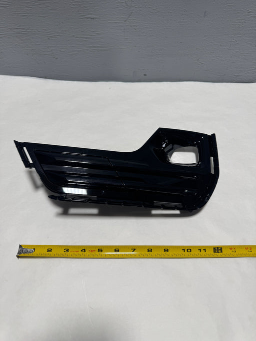 84680924-D19 2022-2024 GMC Terrain AT4 or SLT Driver Side Fog Light Lamp Bezel Trim OEM