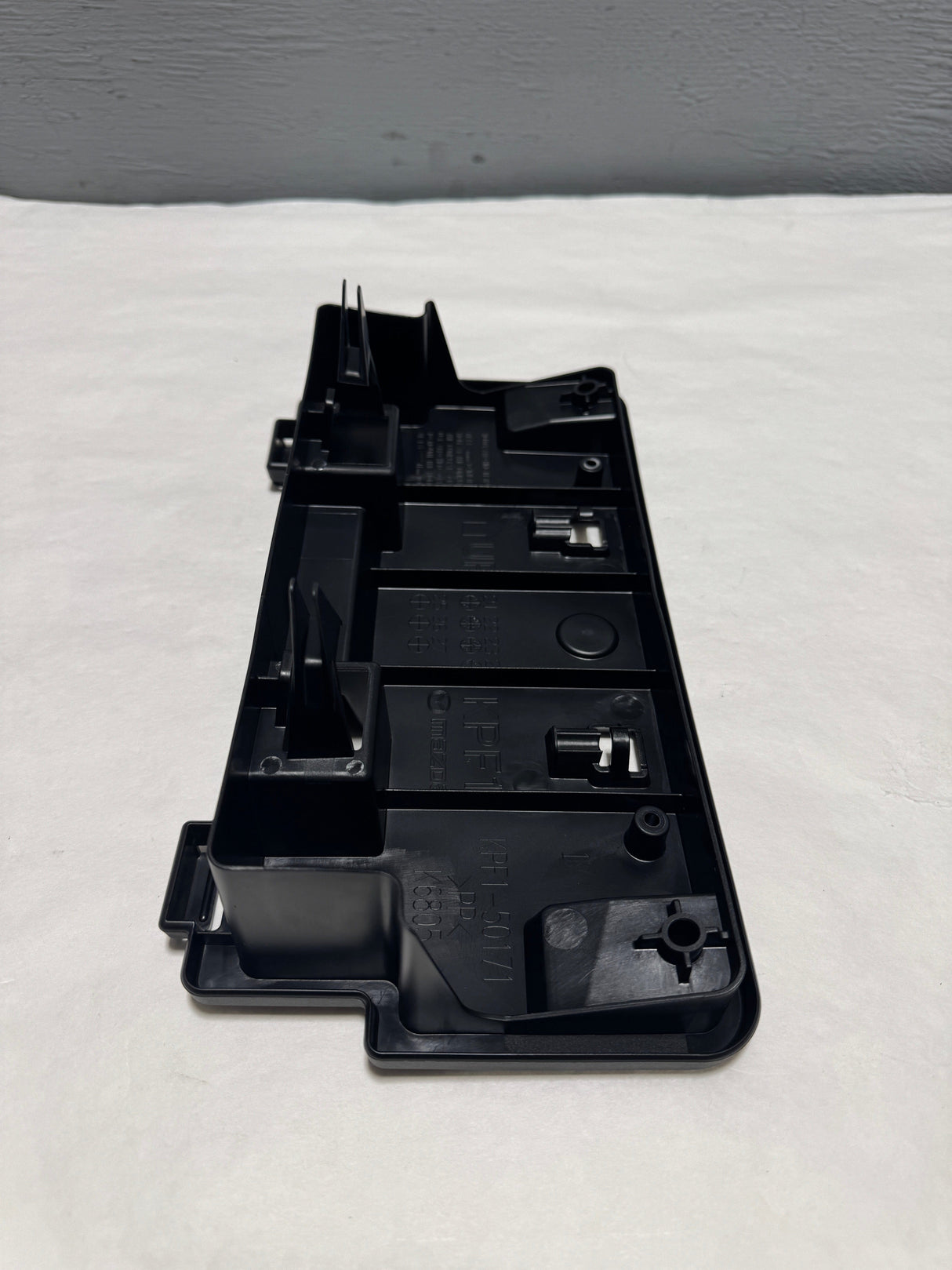 KPF1-50-171 2022-2024 Mazda CX-5 Front  License Plate Holder Bracket OEM