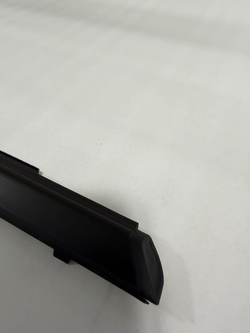 2022-2024 Subaru WRX Passenger Side Front Door Outer Weatherstrip 61280VC020