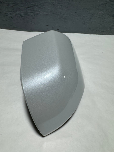 87915-0C100-A0-K2 2022-2024 Toyota Tundra Passenger Side Mirror Cover White 089 For Signal Equipped Only