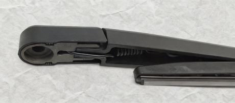 8570379 2022-2025 Blazer 2022-2024 Equinox 2022-2024 Terrain Rear Wiper Arm and Blade Genuine OEM