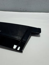 86526021 2022-2025 GMC Sierra Black Driver Side Windshield Pillar Trim Molding With Grab Handle