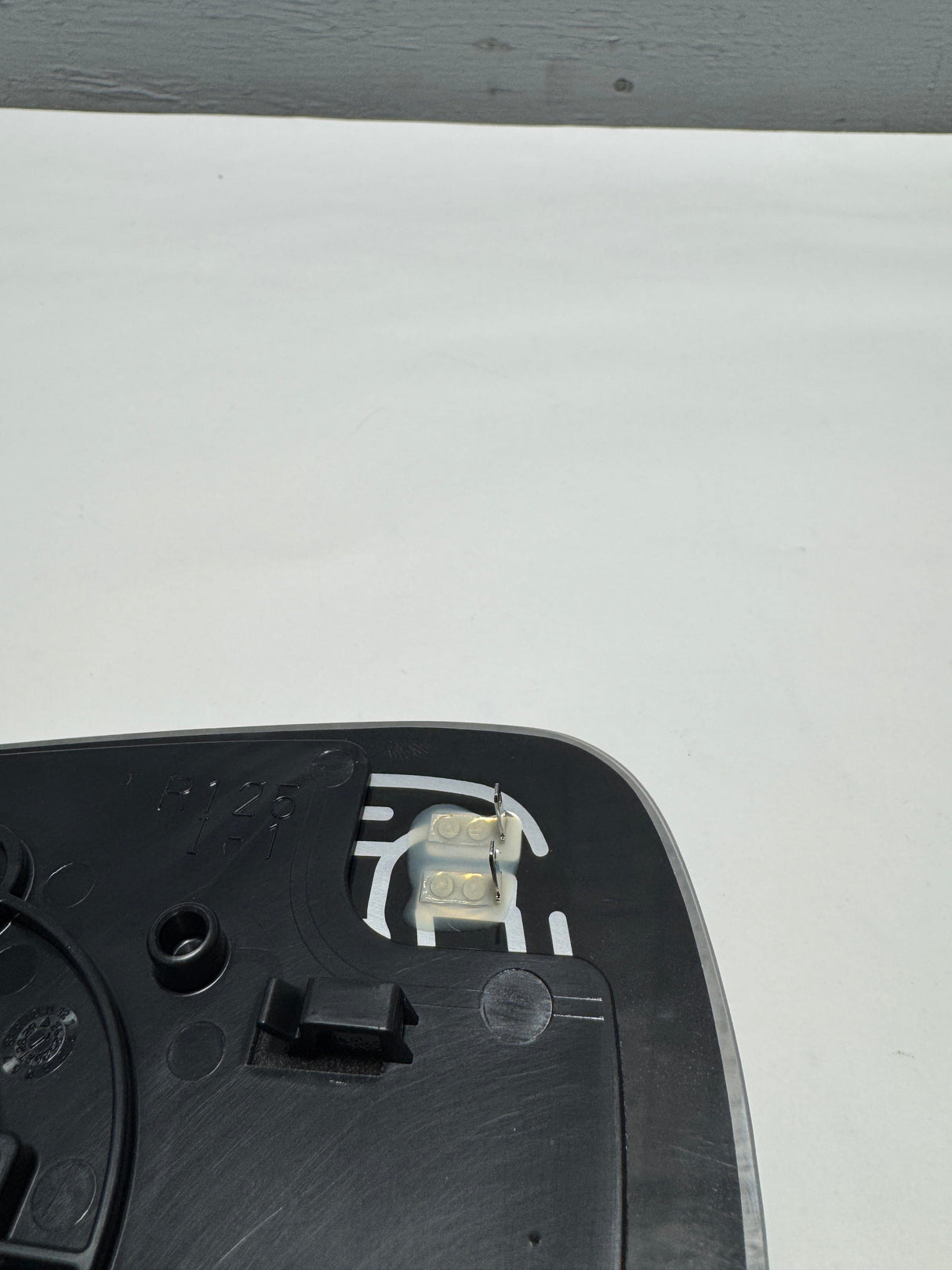 DGH9-69-1GX 2022-2025 Mazda CX-30 CX-50 Passenger Side Mirror Glass With BSM W/O Auto Dim,Power Fold, Non Heated