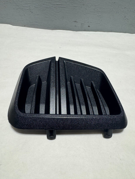 84770644-H14 2023-2024 Chevrolet Colorado Driver Side Fog Lamp Hole Cover OEM