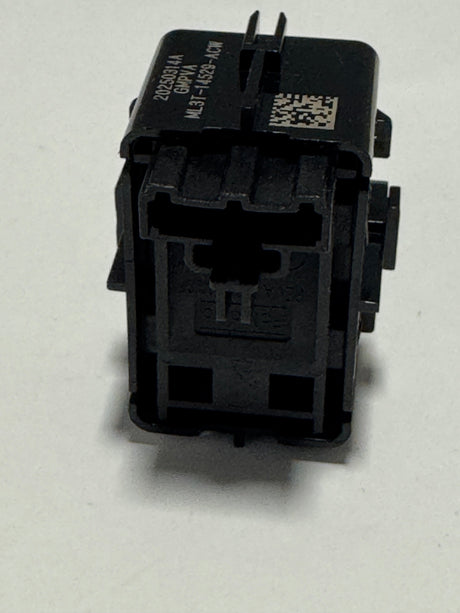 ML3Z-14529-AE 2023-2024 Ford F-250 F-350 Passenger Side Power Window Switch Genuine OEM