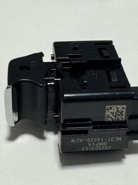 ML3Z-14529-AE 2023-2024 Ford F-250 F-350 Passenger Side Power Window Switch Genuine OEM