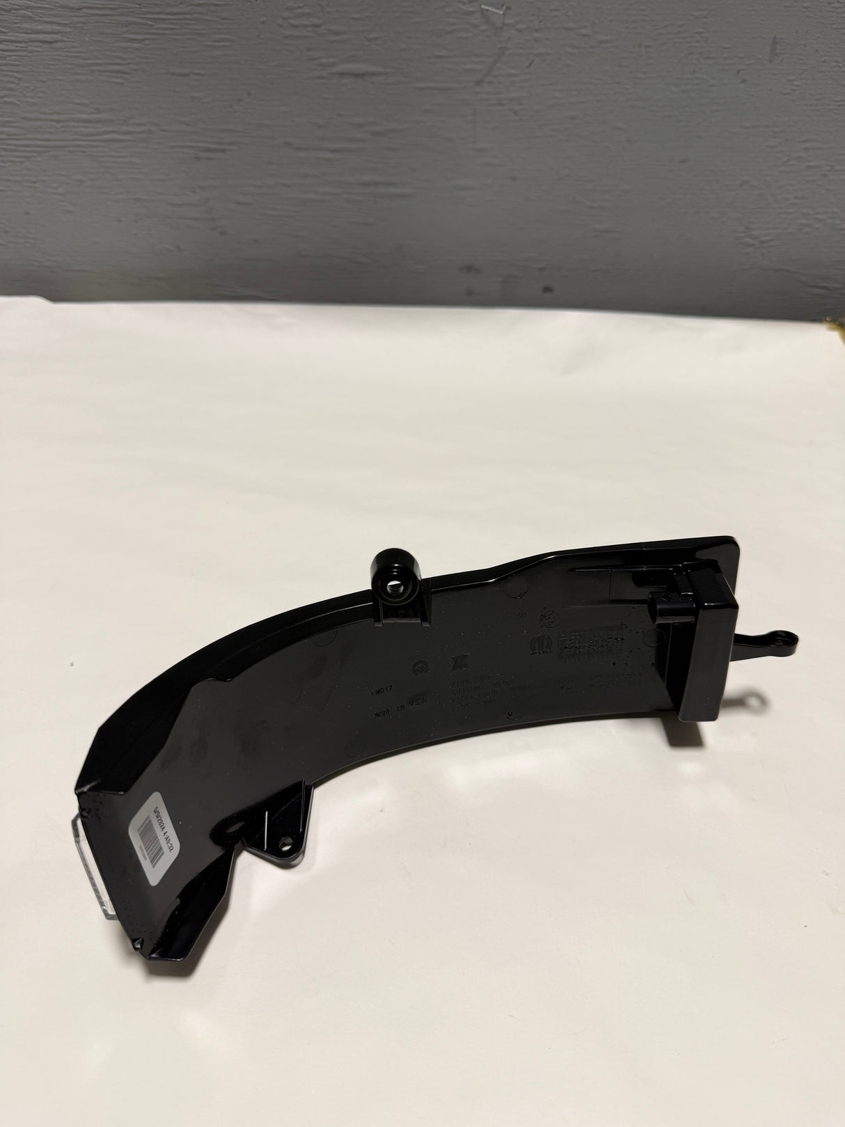 68611797AA 2023-2024 Ram 1500  DT Driver SIde Mirror Turn Signal Lamp Light Genuine OEM