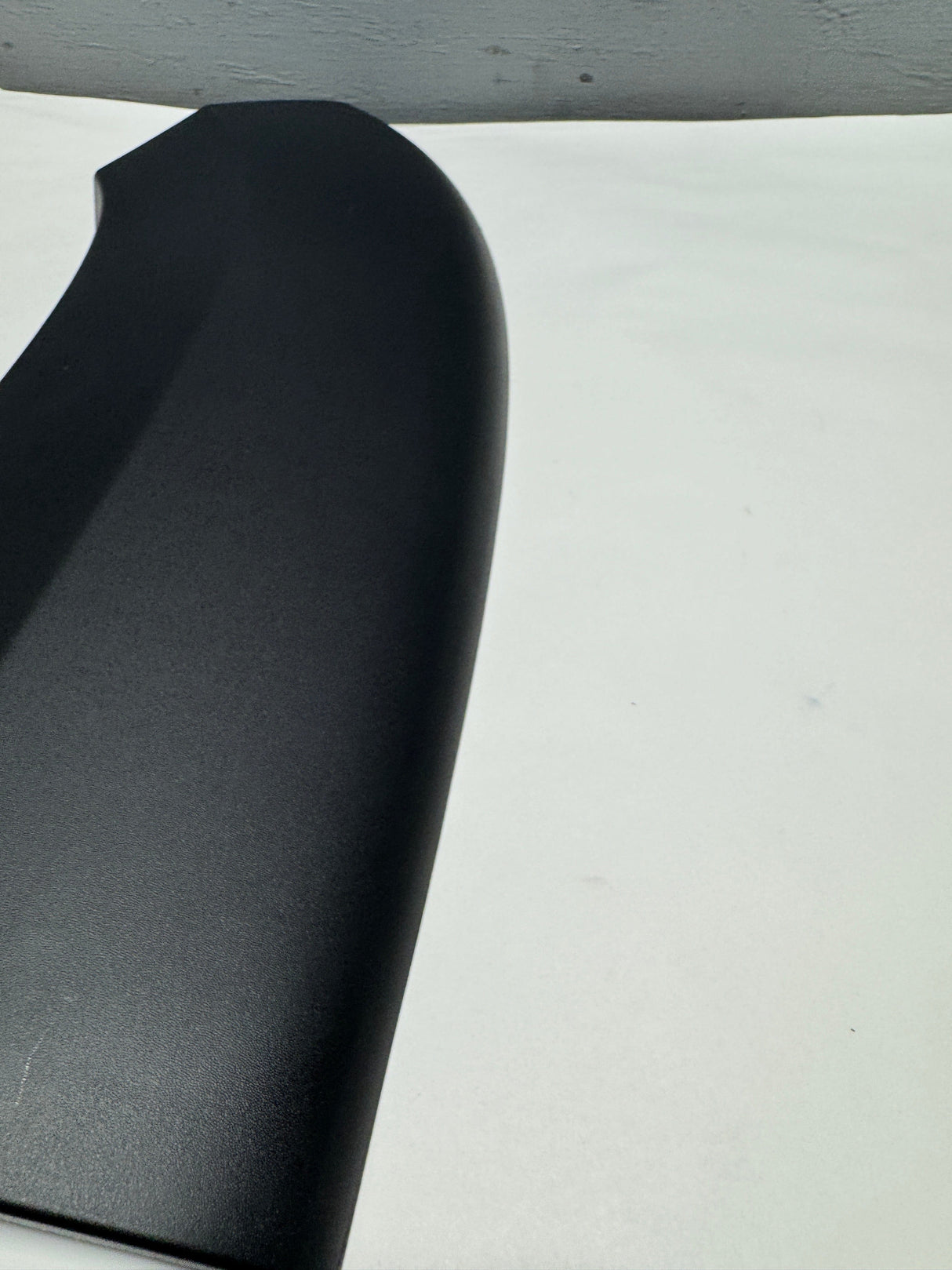 7QG25JXWAA 2023-2024 Ram Promaster Driver SIde Front Wheel Opening Flare Molding OEM