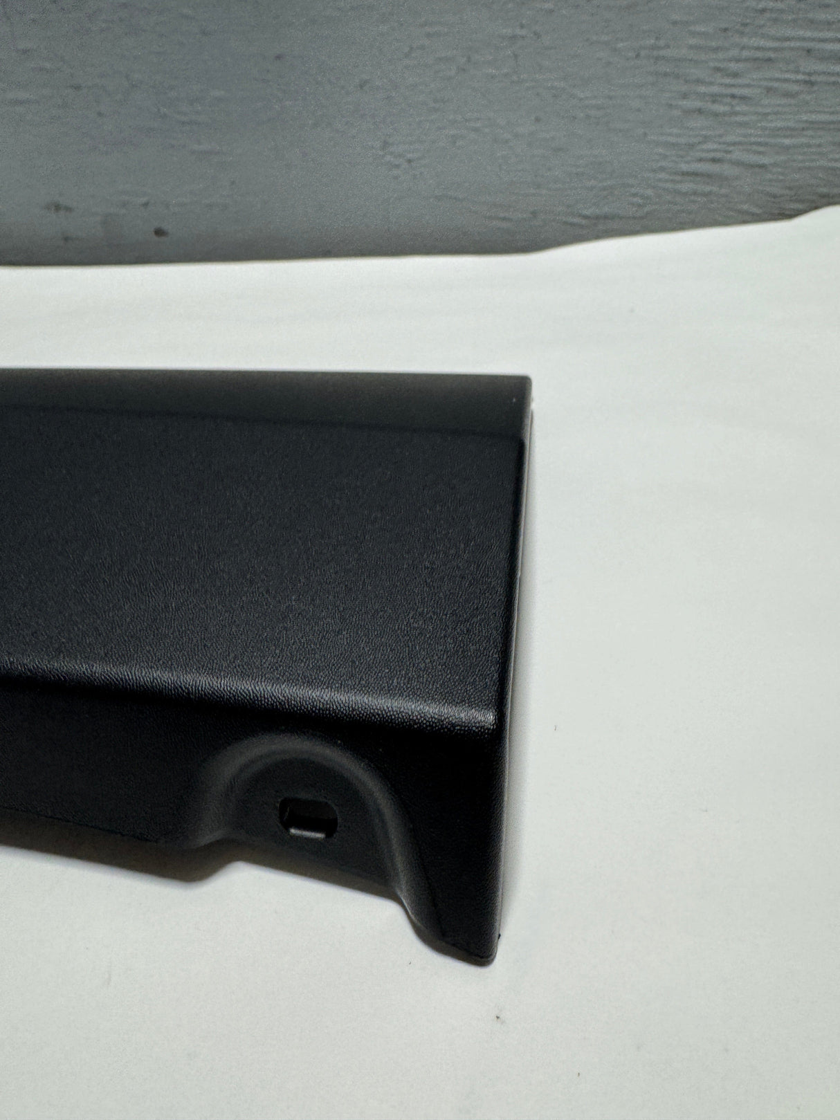 7QG25JXWAA 2023-2024 Ram Promaster Driver SIde Front Wheel Opening Flare Molding OEM