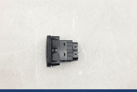 M2DZ-19A387-C 2023-2025 Ford Bronco USB Port Receptacle Genuine OEM