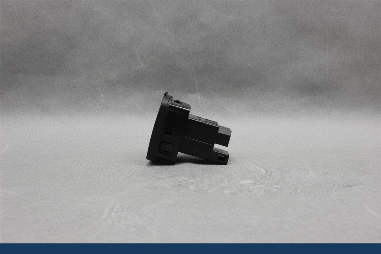 M2DZ-19A387-C 2023-2025 Ford Bronco USB Port Receptacle Genuine OEM