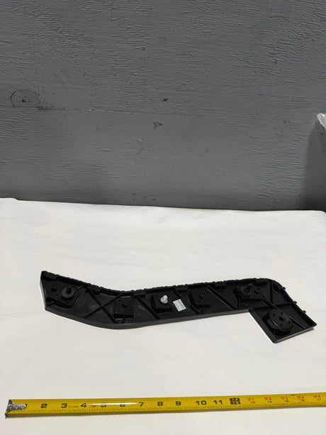 CL-0925-LB5Z-17D942-C-J5 2023-2025 Ford Explorer XL,Limited,Platinum Passenger Side Rear Bumper Bracket  OEM