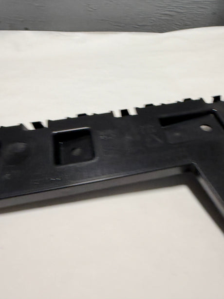 CL-0925-LB5Z-17D943-C-J5 2023-2025 Ford Explorer XLT. Limited, Platinum Driver Side Rear Bumper Bracket OEM