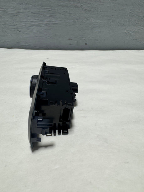 ML3Z-11654-BC 2023-2025 Ford F-250 F-350 Dashboard Headlamp / Fog Light Switch OEM