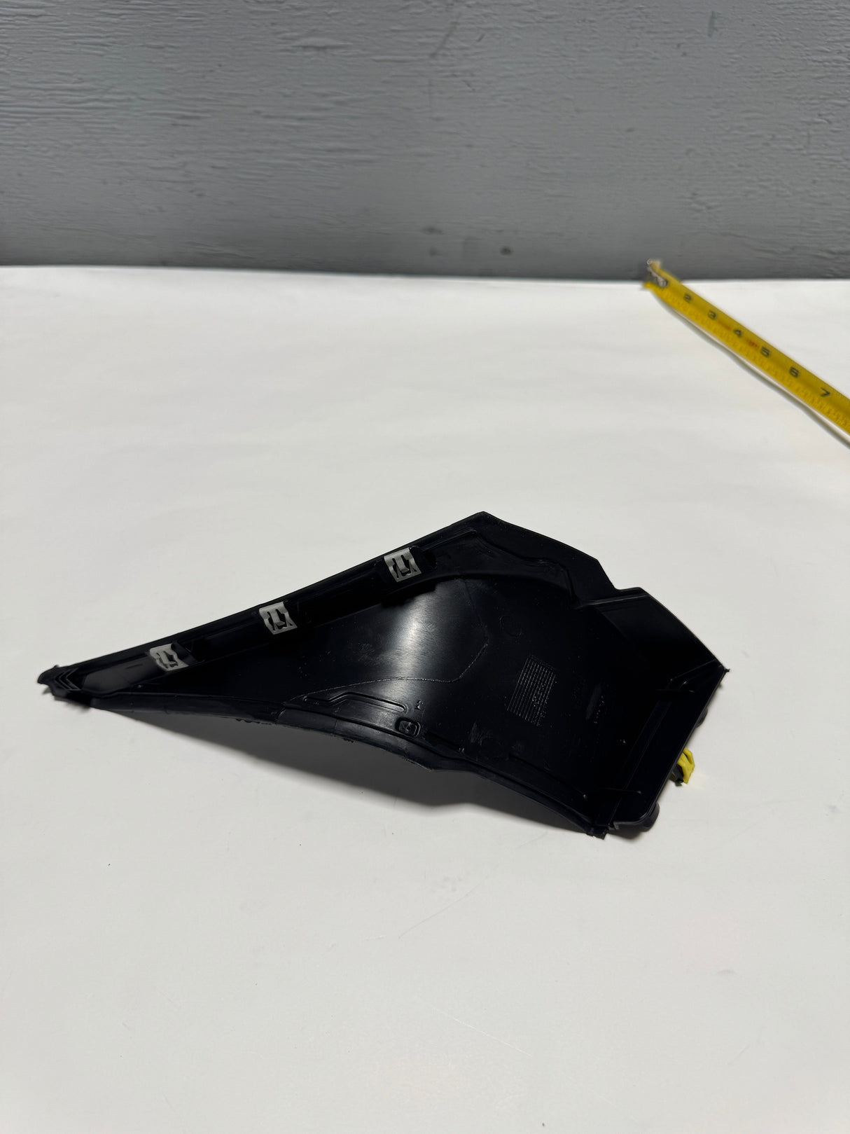 85670002 2023-2025 GMC Canyon Passenger Side Windshield Cowl Trim Panel Extension Genuine OEM