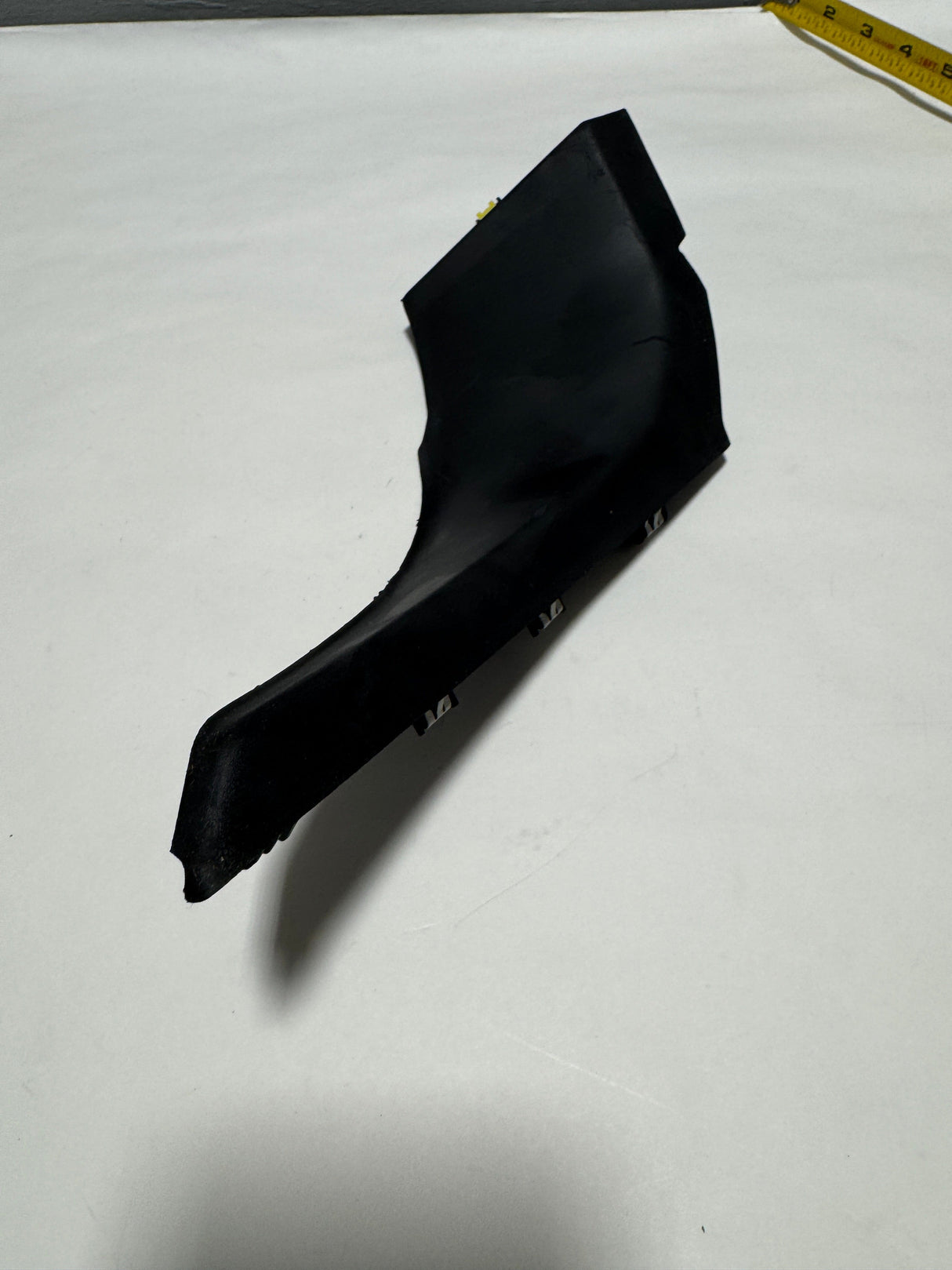 85670002 2023-2025 GMC Canyon Passenger Side Windshield Cowl Trim Panel Extension Genuine OEM