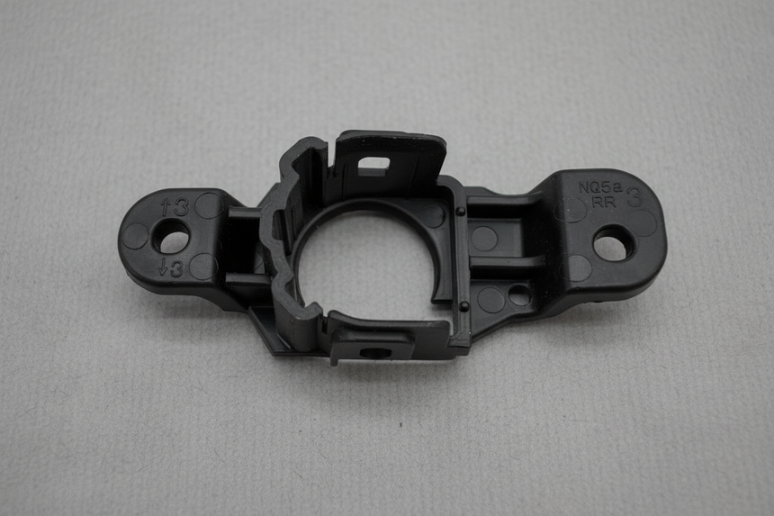 2023-2025 Kia Sportage Passenger Side Rear Inner Parking Aid Sensor Bracket OEM