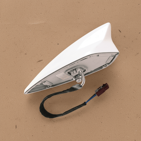 84301683 2024-2025 Buick Envista OEM Roof Satellite Radio Antenna Assembly