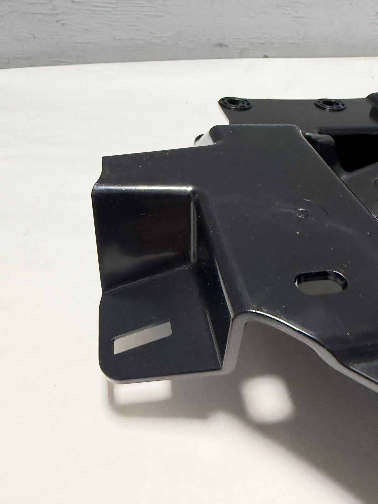 RL3Z-15266-B 2024-2025 Ford F-150 Driver Side Fog Lamp Bracket OEM Genuine New