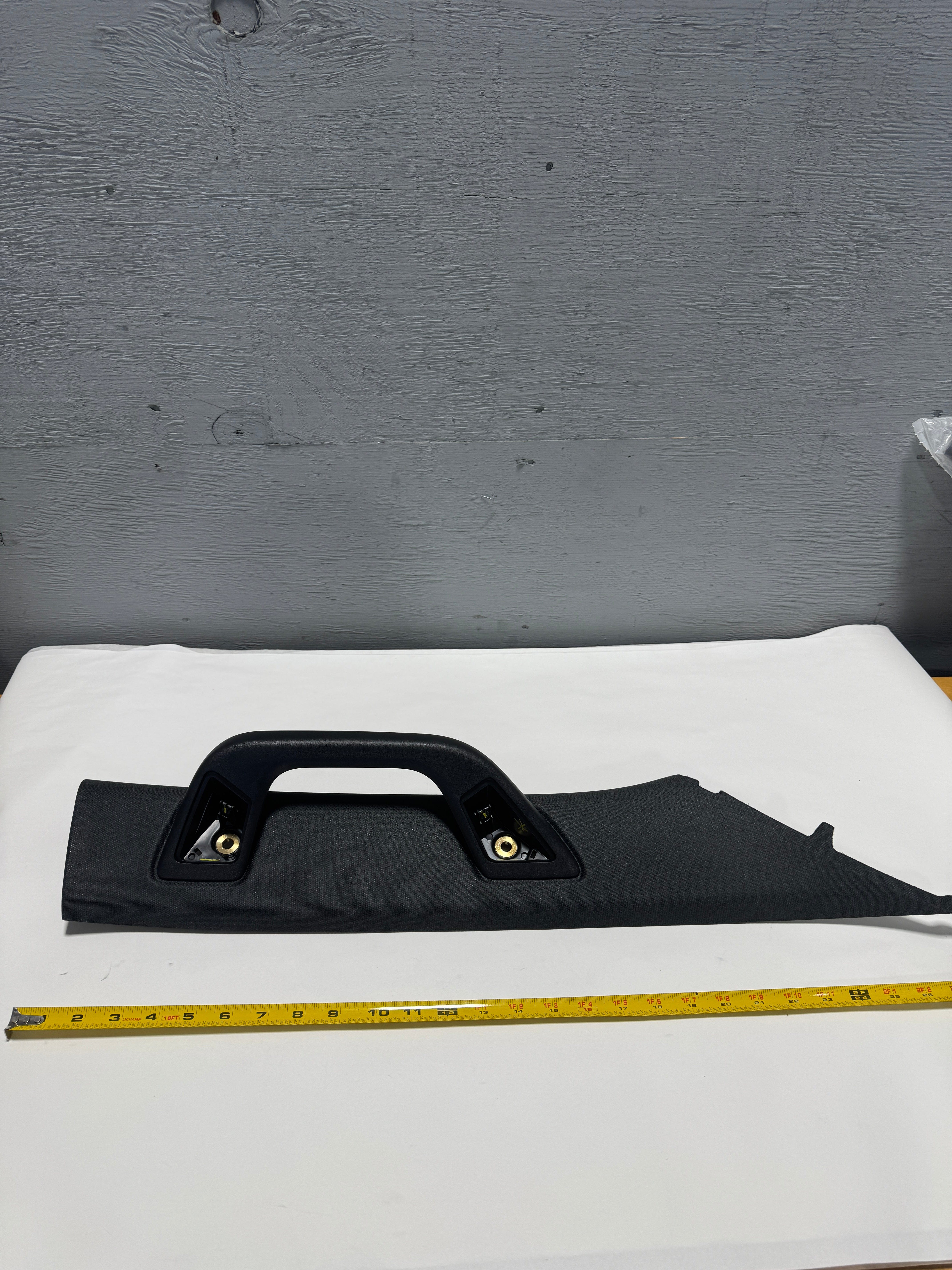 2024-2025 Silverado Sierra Passenger Side Black Windshield Pillar