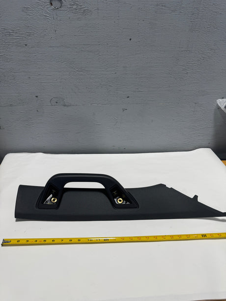 86526005-J1 2024-2025 Silverado Sierra Passenger Side Black Windshield Pillar Trim With Grab Handle Genuine OEM