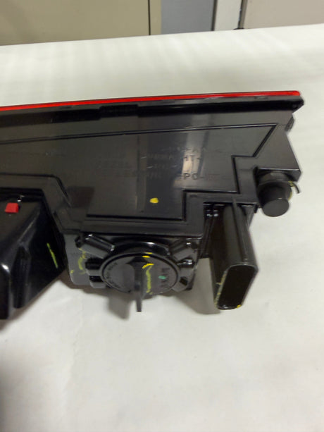 CL09825-80A 945 070 E-G23 21-25 Audi Q5 Passenger Side Rear Bumper Tail Light OEM