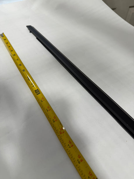 CL0925-61280VC030-F13 22-24 Subaru WRX Driver Side Front Door Outer Window Weatherstrip OEM