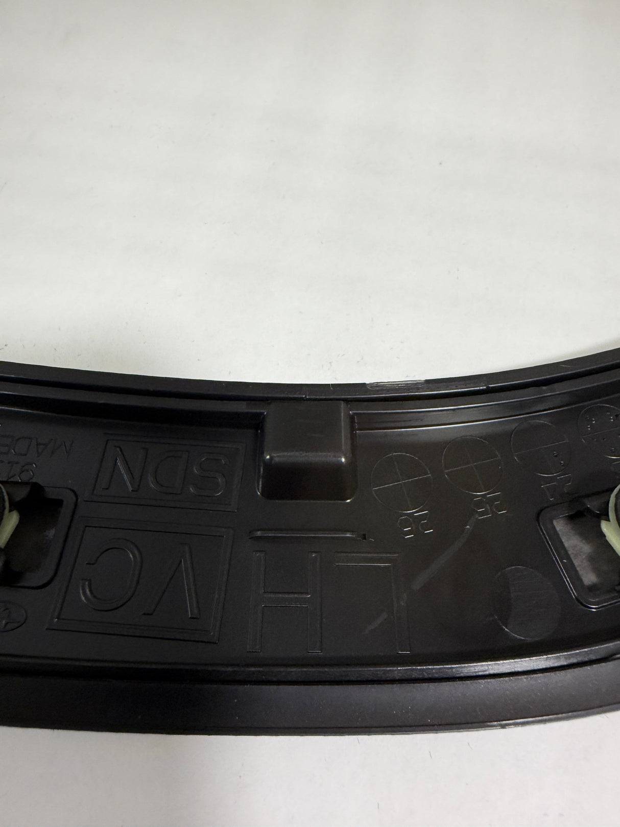 CL0925-91112VC310-G23 22-24 Subaru WRX Driver Side Rear Wheel Arch Molding OEM