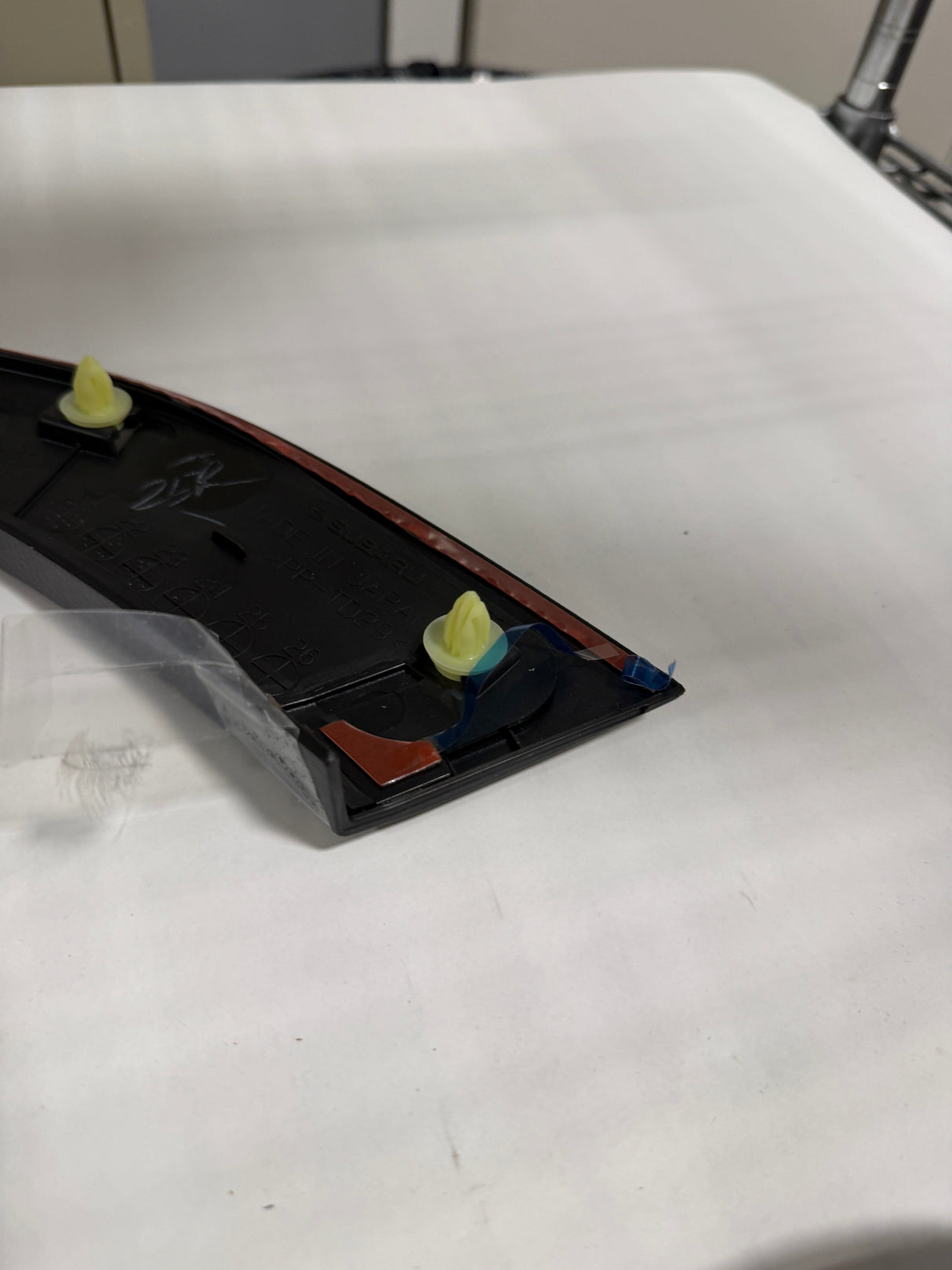 CL0925-91112VC110-G23 22-24 Subaru WRX Drvr Side Front Fender Arch Molding OEM