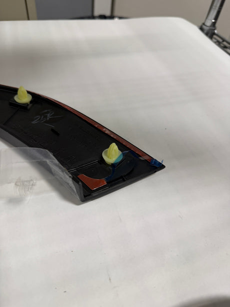 CL0925-91112VC110-G23 22-24 Subaru WRX Drvr Side Front Fender Arch Molding OEM