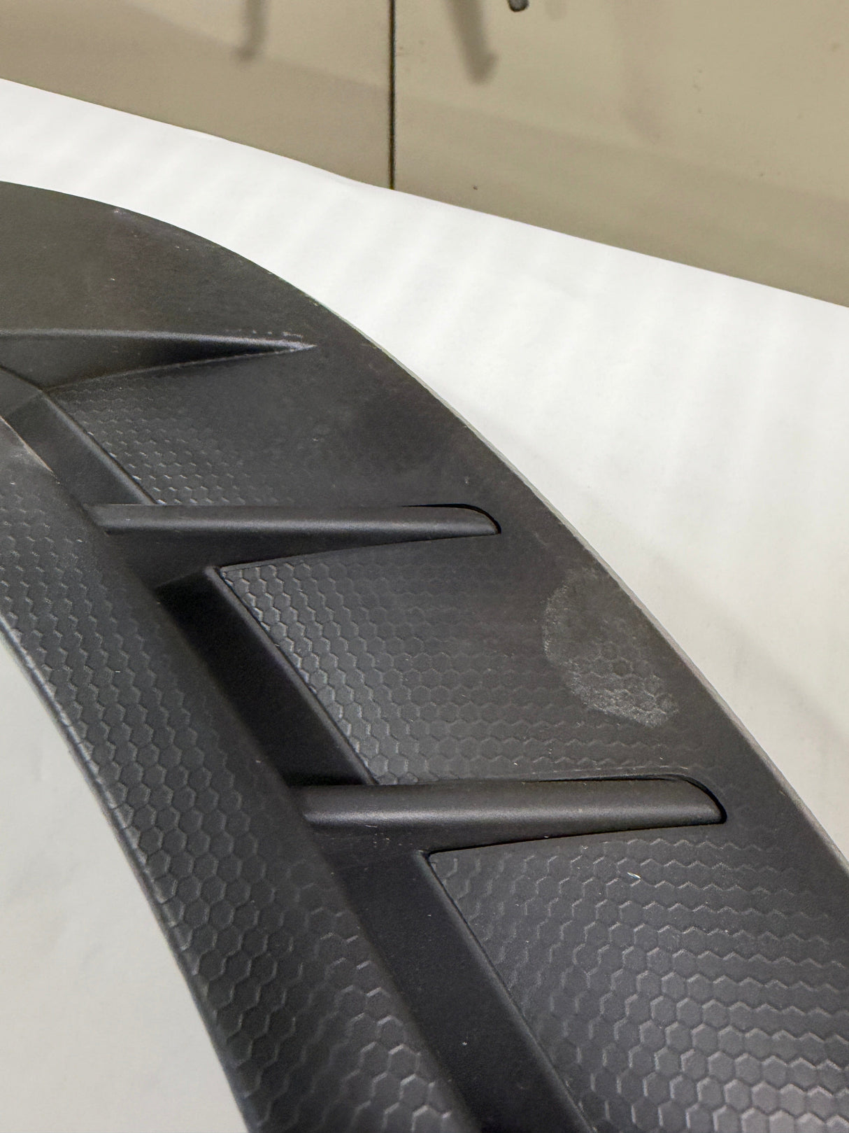 CL0925-91112VC110-G23 22-24 Subaru WRX Drvr Side Front Fender Arch Molding OEM