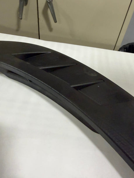 CL0925-91112VC110-G23 22-24 Subaru WRX Drvr Side Front Fender Arch Molding OEM