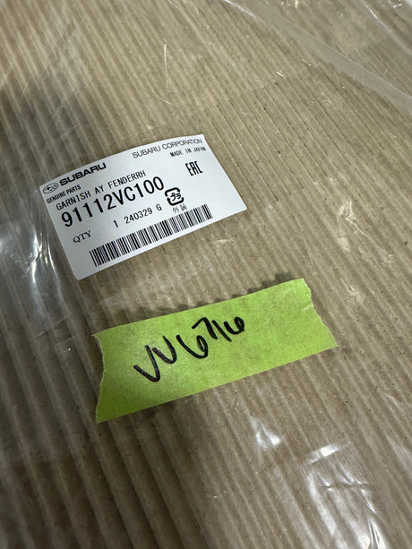 CL0925-91112VC100-G23 22-24 Subaru WRX Pass Side Front Fender Arch Molding OEM