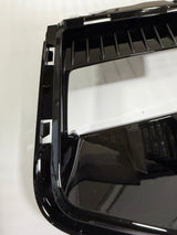 CL0925-86815387-G23 23-24 Cadillac Escalade V Pass Side Fog Light Bezel OEM