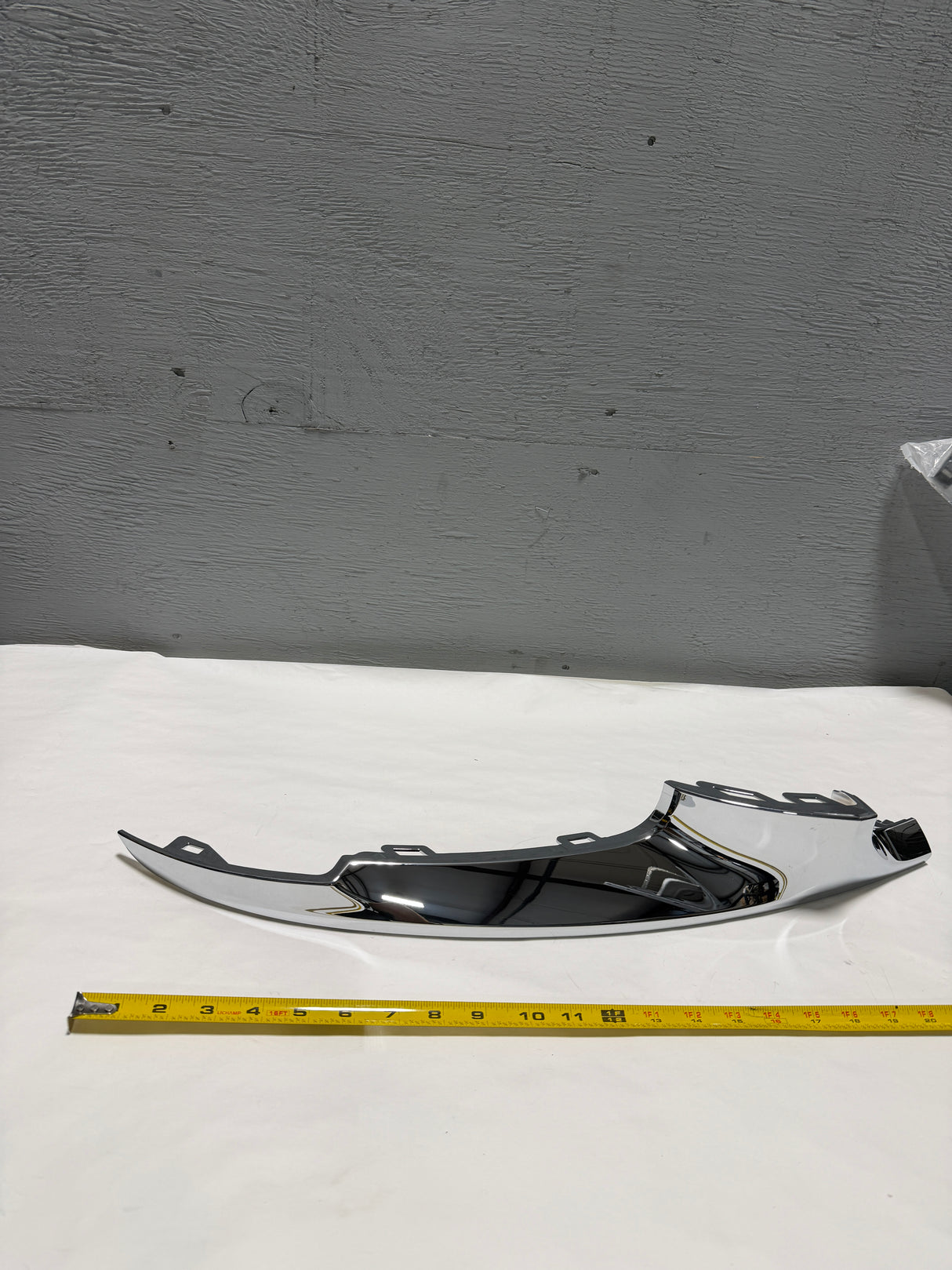 2021-2024 Jeep Grand Cherokee "L" Passenger Side Front  Bumper Chrome Molding OEM