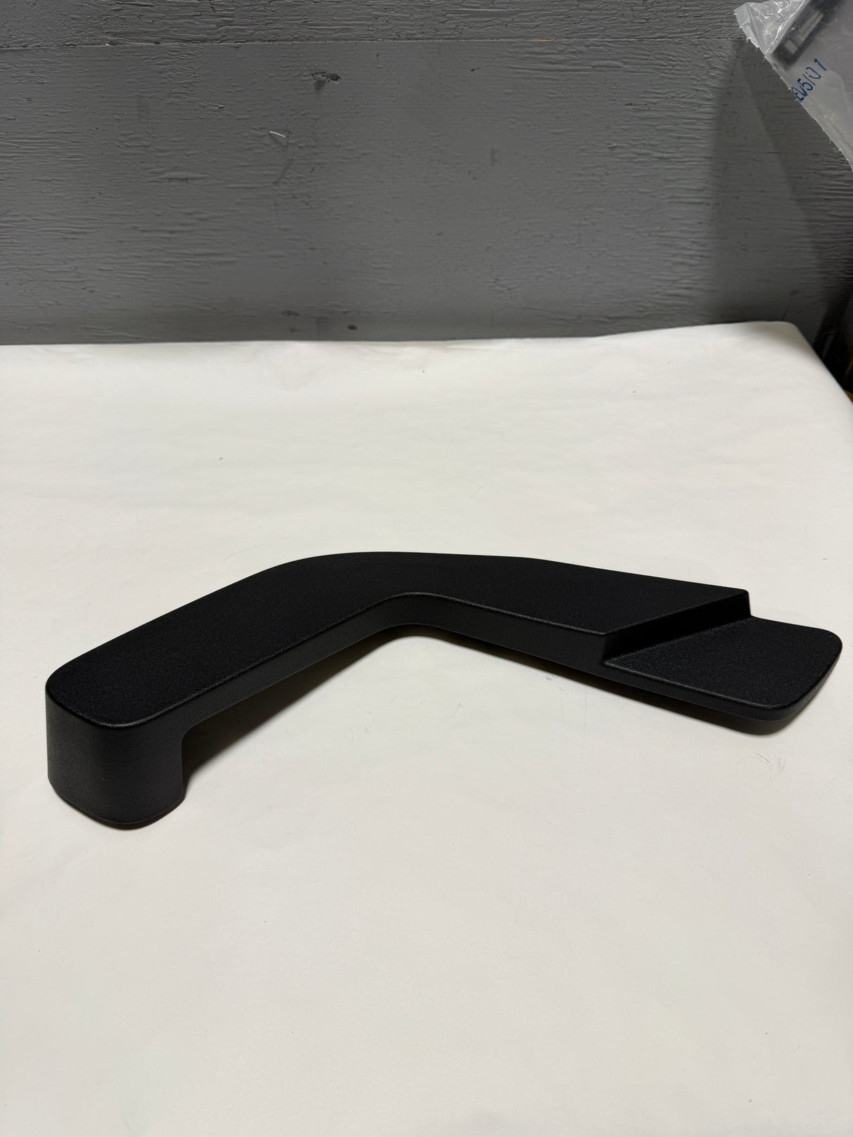 2018-2024 Ford Expedition Rear Captain Seat Passenger Side Inner Cover Black OEM