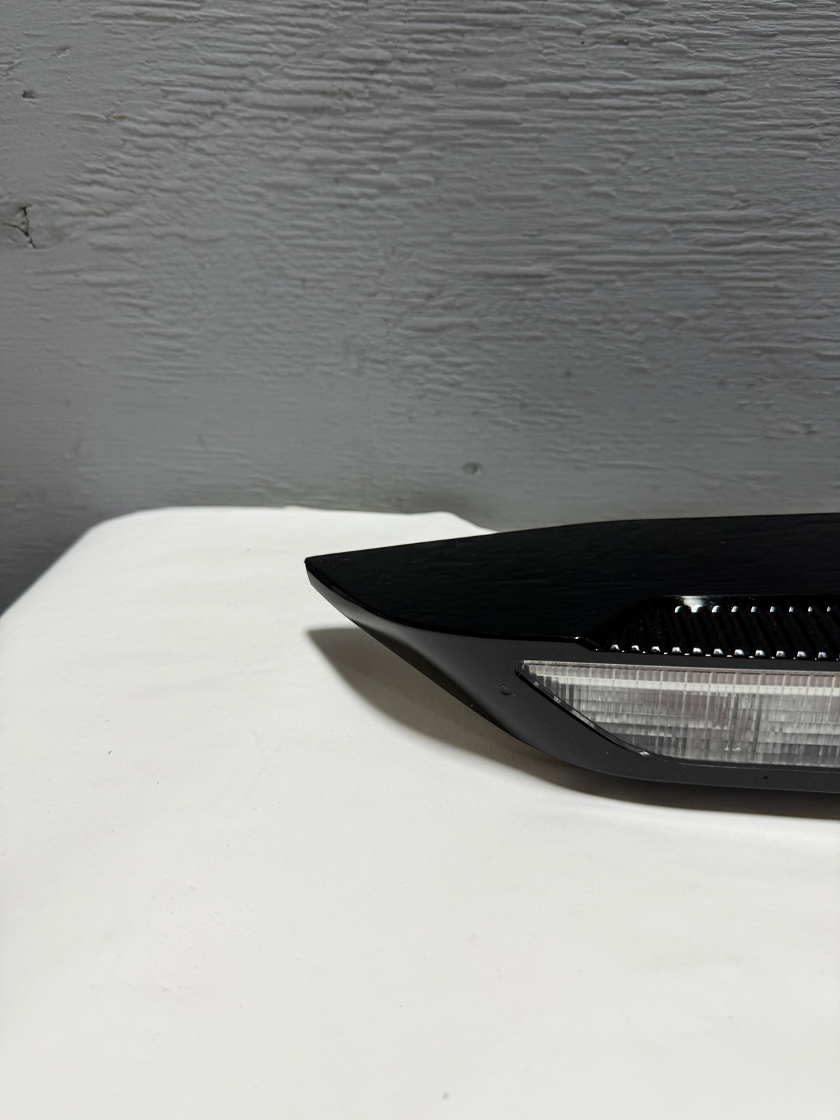 2022-2025 Toyota Tundra High Mount Lamp Without Camera OEM