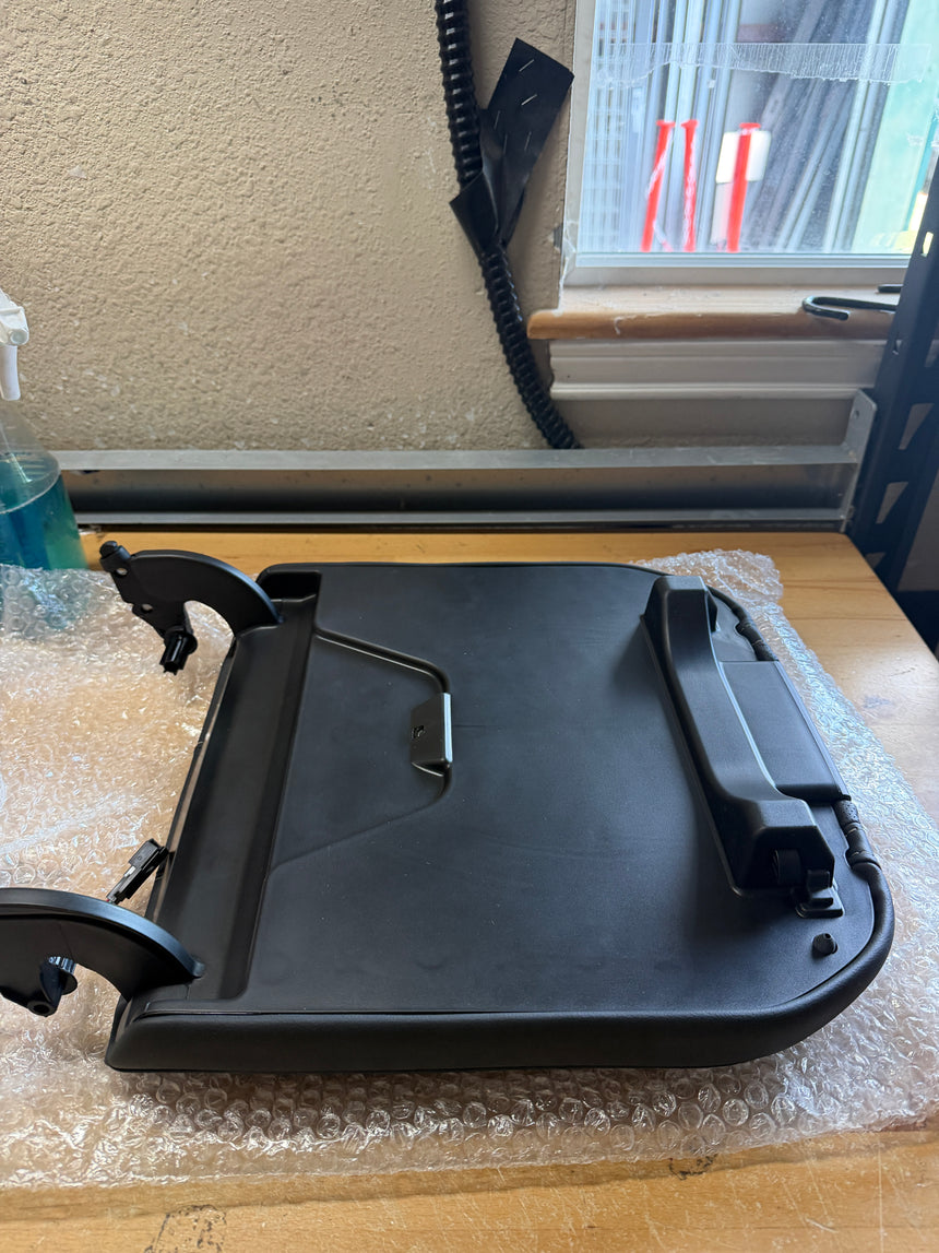 2021-2024 Chevy GMC Tahoe Suburban Yukon Console Armrest Lid Genuine OEM