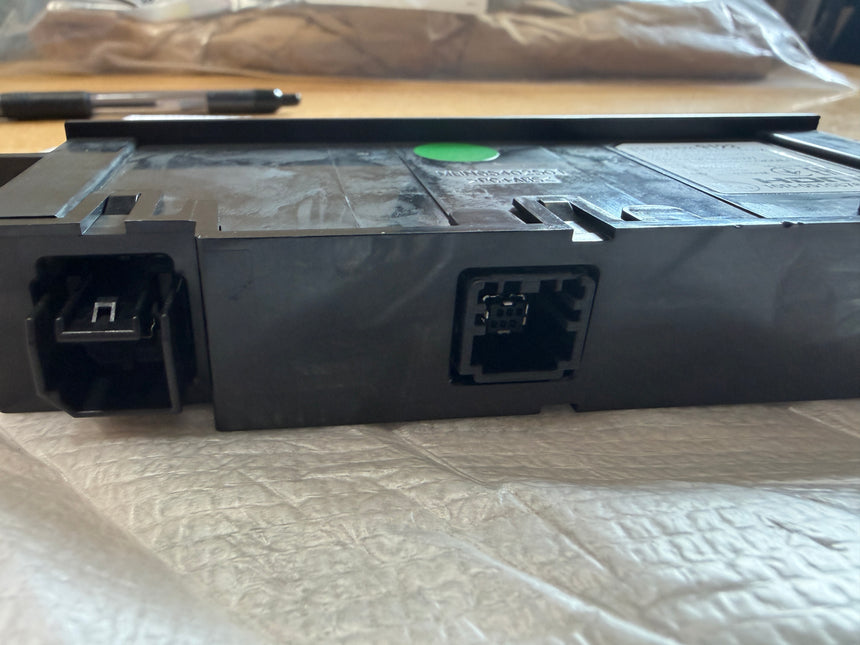 2021-2024 Chevy Tahoe Suburban Traverse Rr USB HDMI Port OEM