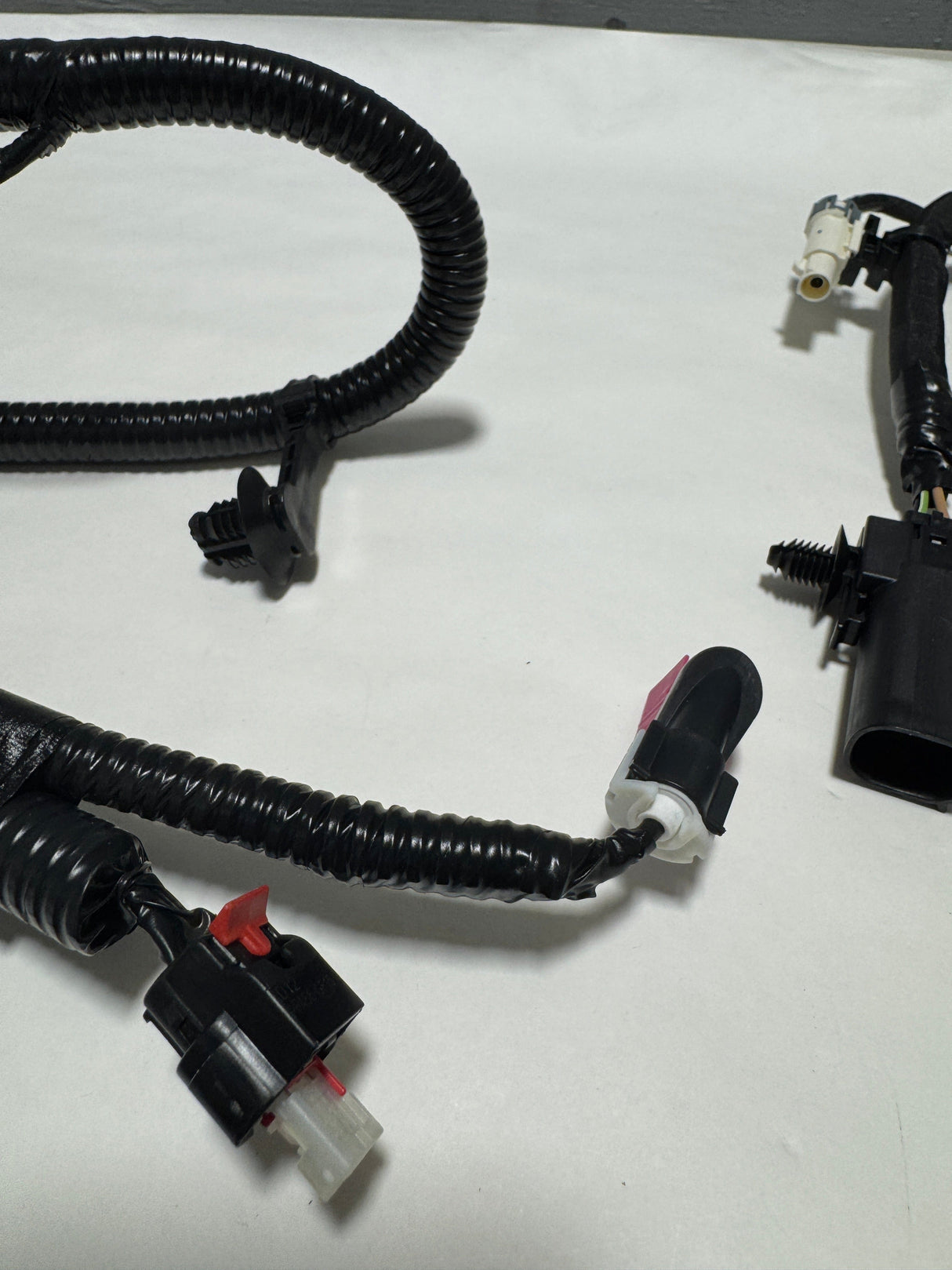 68509792AA Fits 2021 Ram 2500 Only - Jumper Wiring  Harness For Tailgate Latch OEM