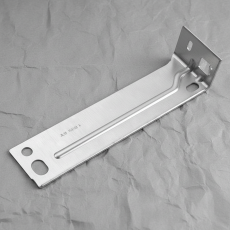 Full View - Ford Expedition Fender Mounting Bracket