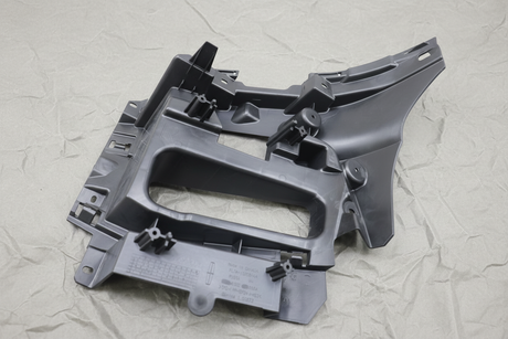 2015-2017 Lincoln Navigator OEM Passenger Side Fog Lamp Bracket