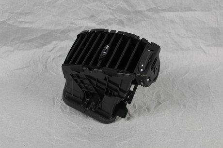 2017-2022 Chevrolet Trax OEM Passenger Side Center Instrument Panel Air Outlet