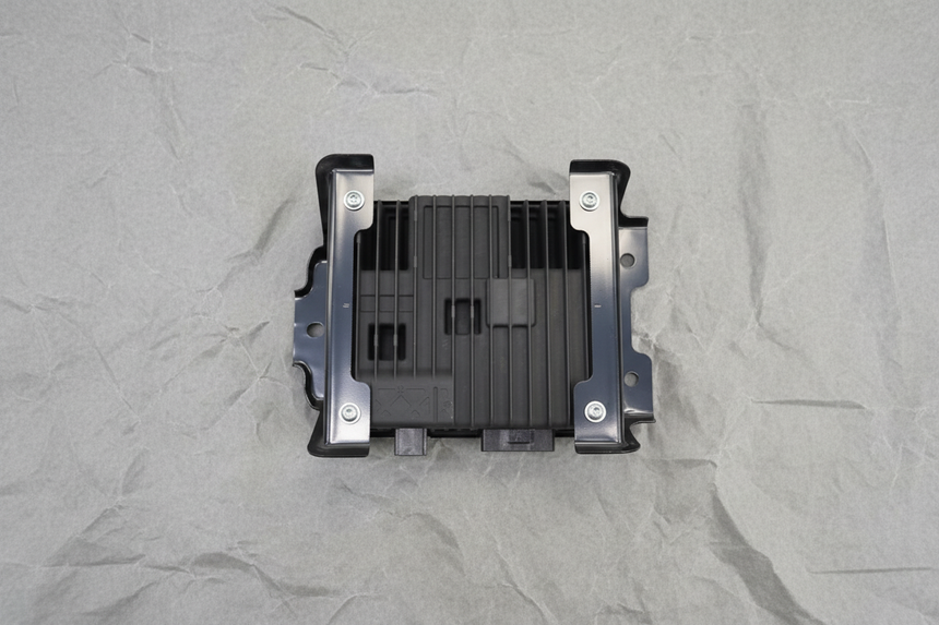 2022-2025 Silverado Sierra 1500 2500 3500 OEM AC & DC Power Control Module