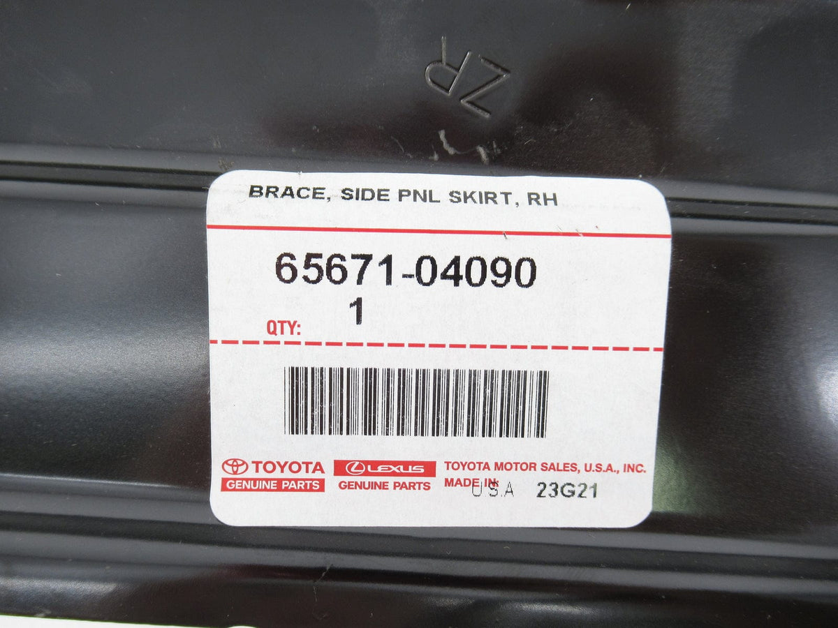 Genuine OEM Toyota 65671-04090 Passenger RH Front 6ft Bed Brace 2016-2 ...