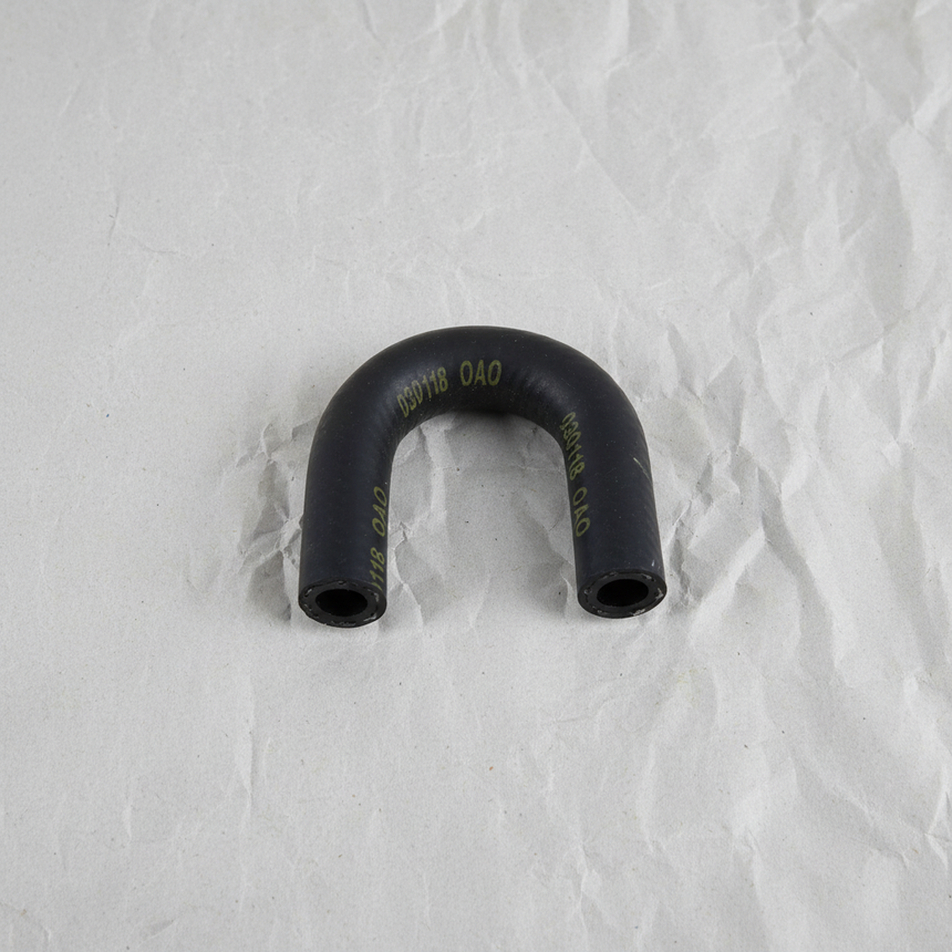 2004-17 Nissan Titan Armada NV2500 NV3500 OEM Throttle Body Cooling Inlet Hose Full View