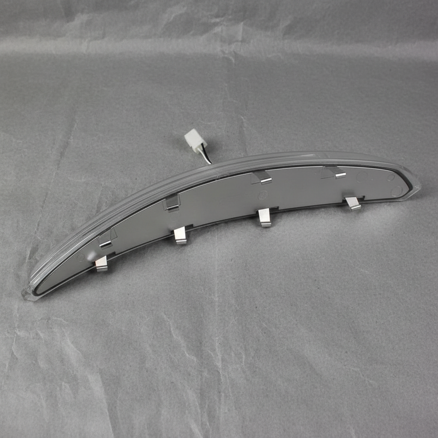 2007-2010 VW Touareg OEM Left Mirror Turn Signal Lamp