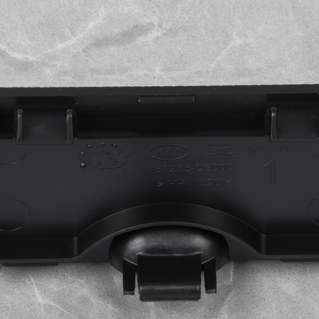 Kia Sorento Tail Gate Handle Cover Top Detail 2