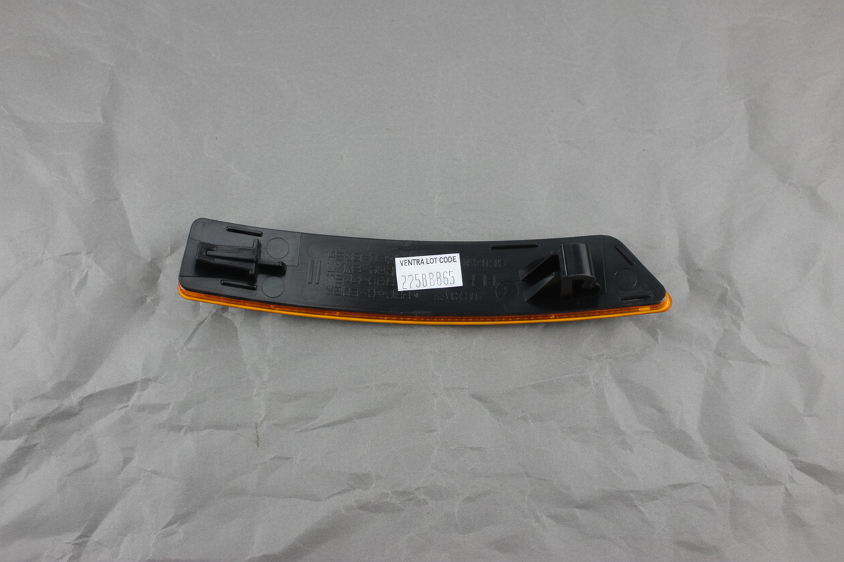 2019-2023 Lincoln Nautilus Front Driver Side Side Marker Reflector Orange OEM
